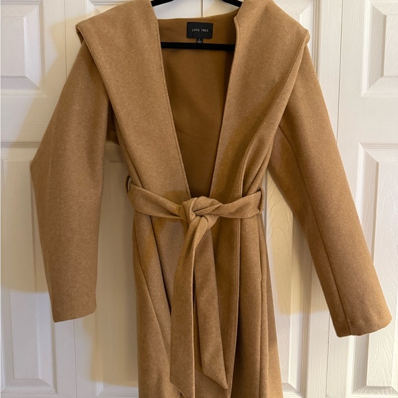 Love Tree Camel Open Front Coat - Picture 2 of 4